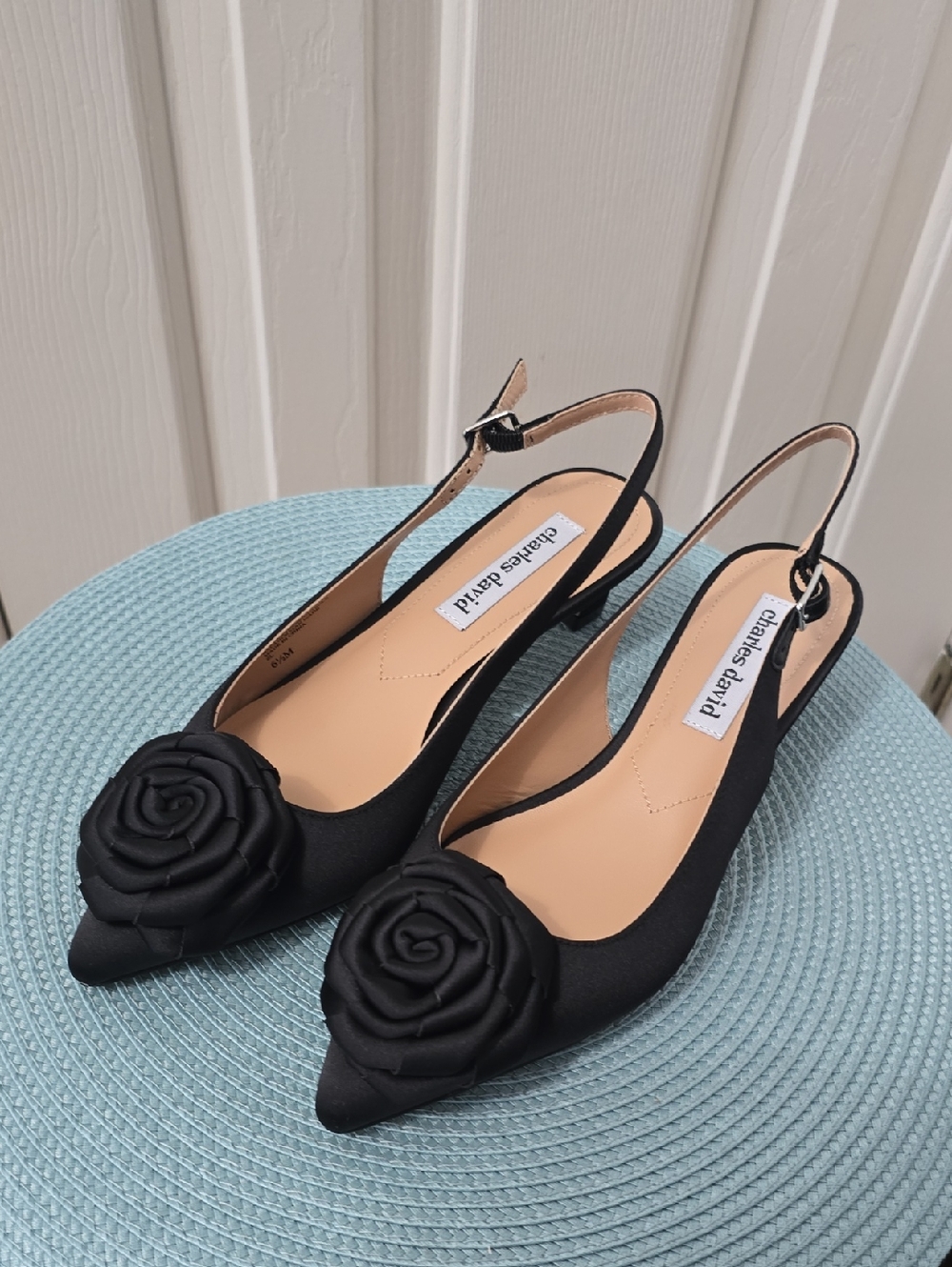 CHARLES DAVID BRAND WOMEN'S BLACK "SATIN" SLING BACK HEELS DRESS SHOES SIZE 6.5